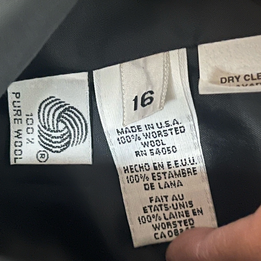 Christian Dior Black Wool jacket. Size 16 GUC - Picture 10 of 11